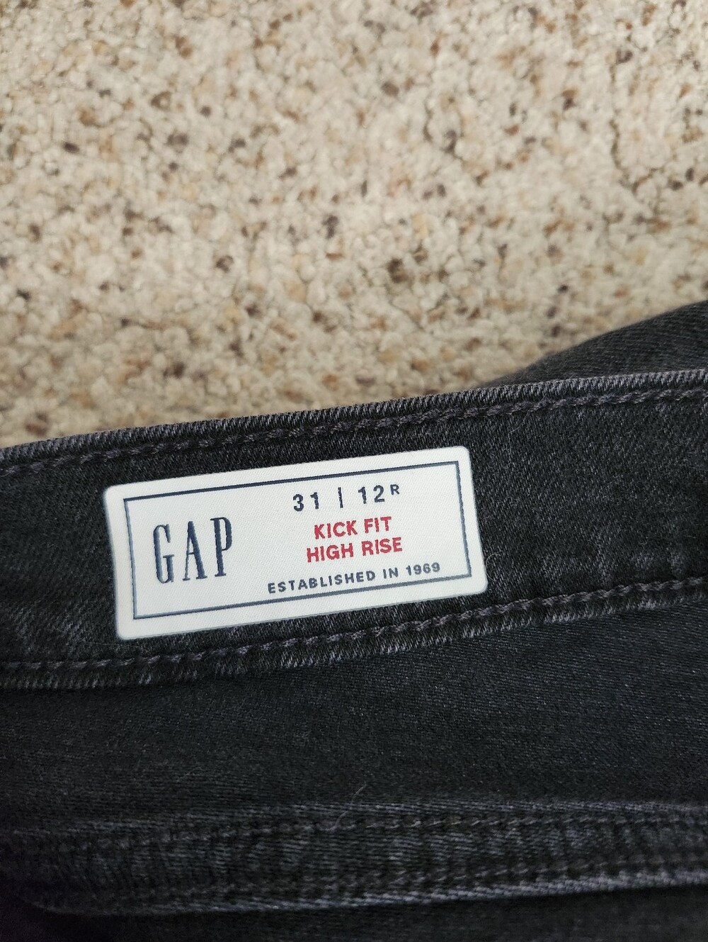 Gap High Rise Kick Jeans - Picture 3 of 7